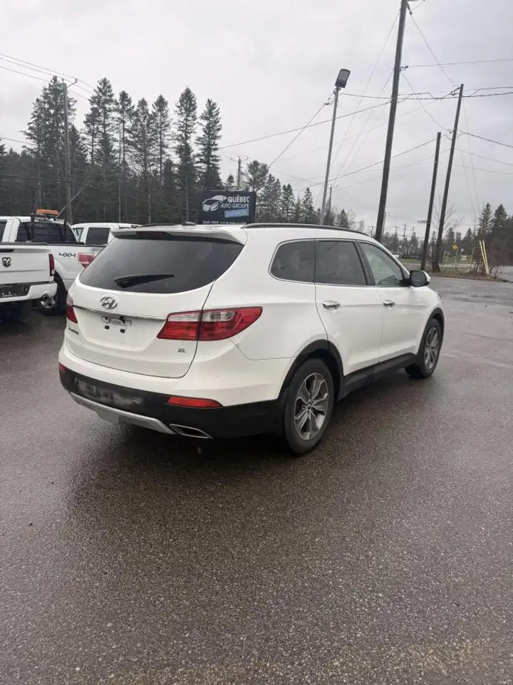 Hyundai SANTA FE снимка Hyundai SANTA FE