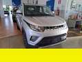 Mahindra KUV100 - thumbnail 2