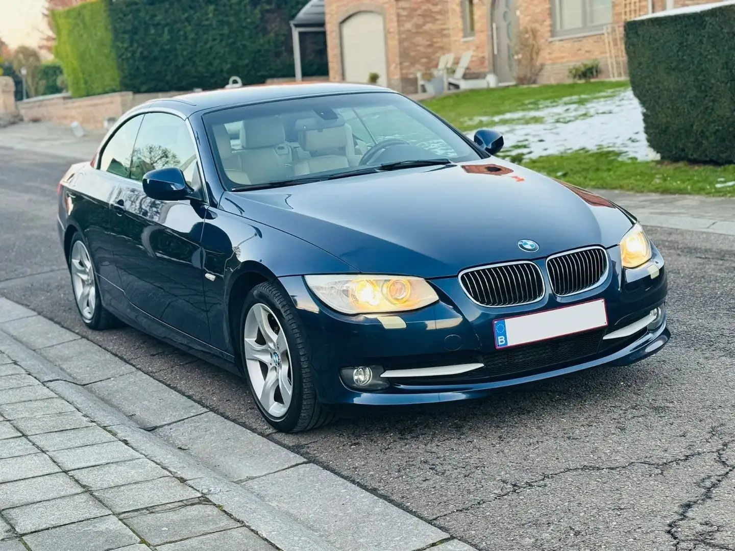 BMW 320 Cabriolet Bleu - 1