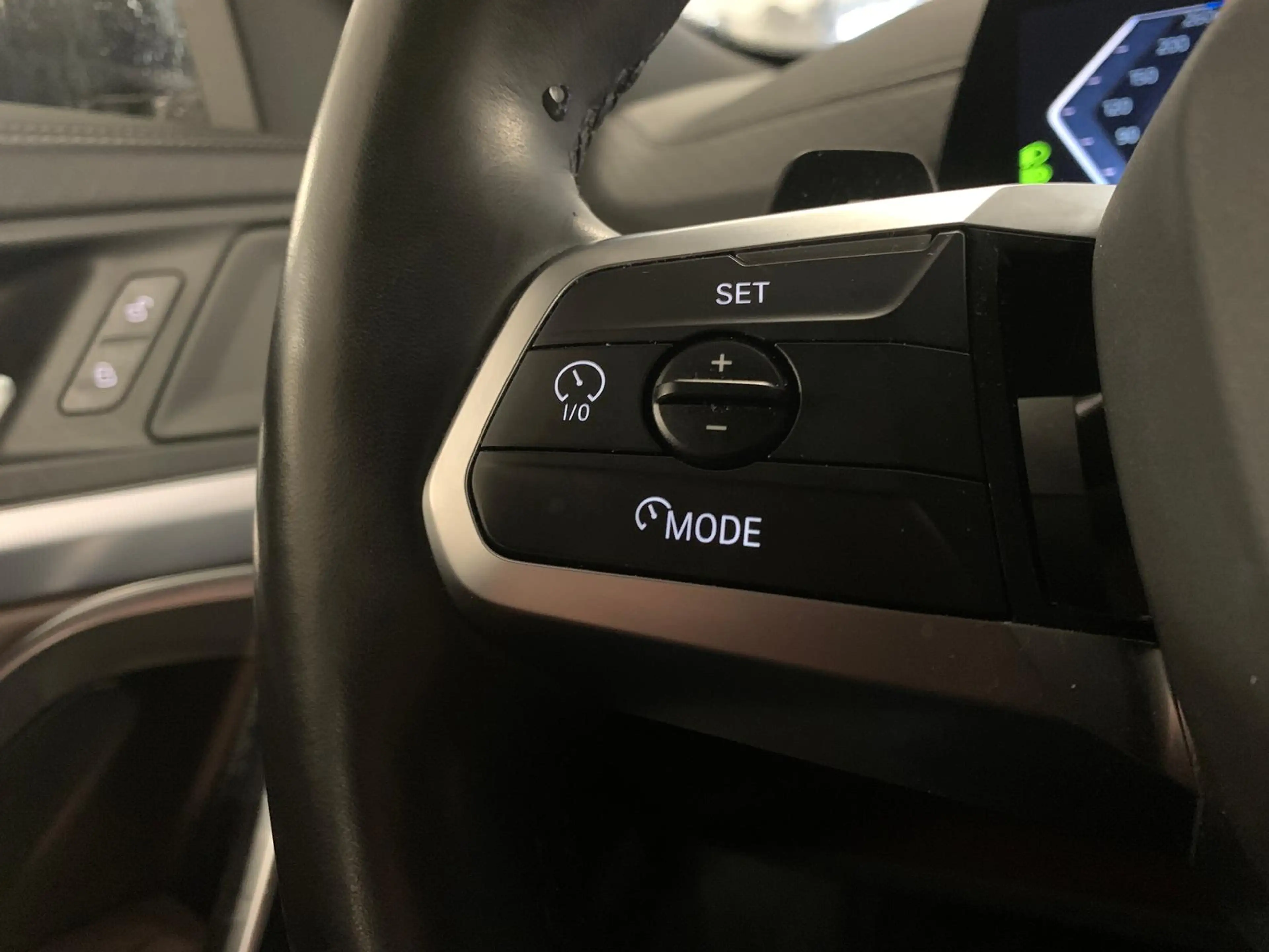 BMW X2 20 d xDr M Sport ICONIC/DRIVING+/360/HUD/LED+ — photo 13