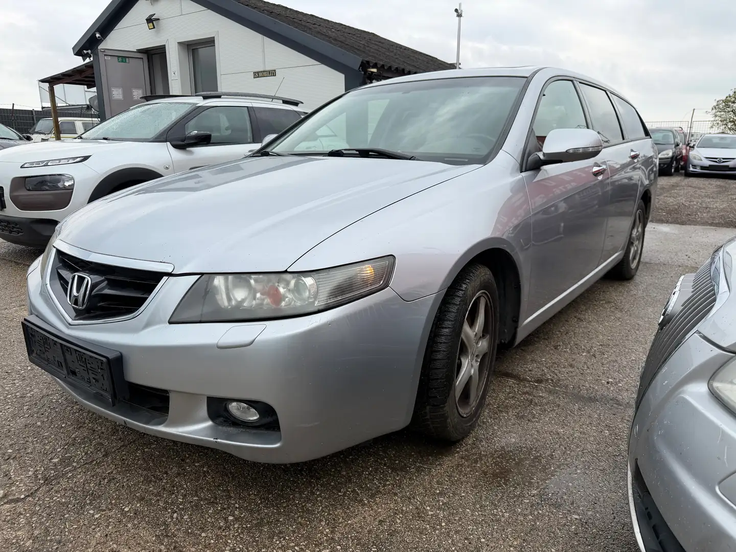 Honda Accord Aerodeck EX 2,2i Aut. Silber - 1