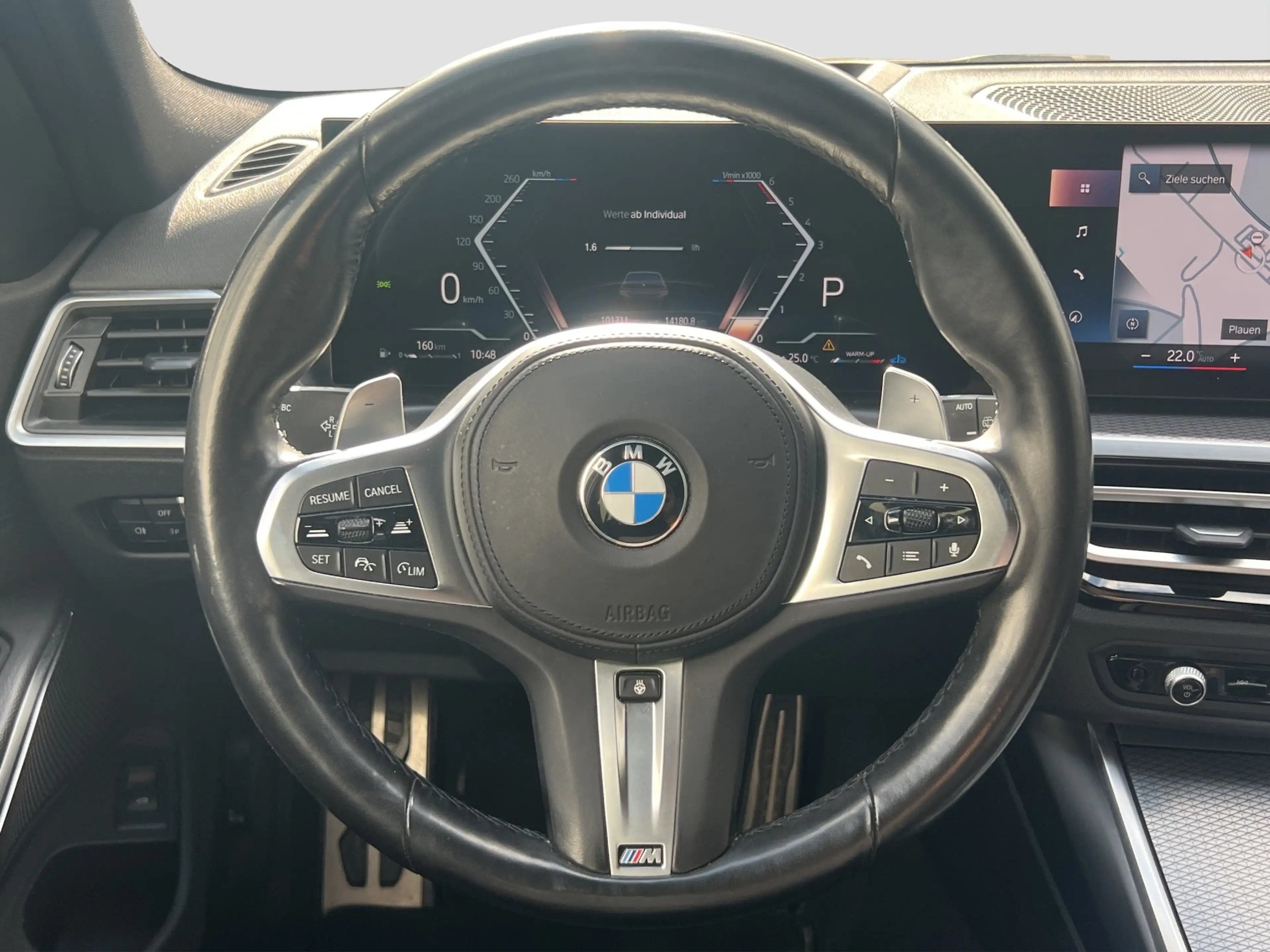 BMW 330 d xDrive Touring M-Sport ACC LED SpurAss AHK — photo 13