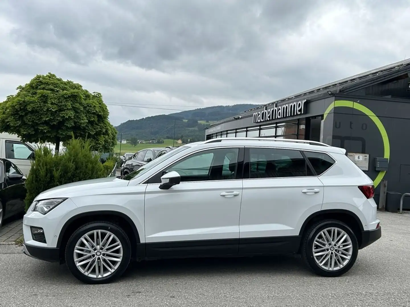 SEAT Ateca Xcellence 1,6 TDI *LED*PANO*KEY*TOPVIEW360°* Blanco - 2