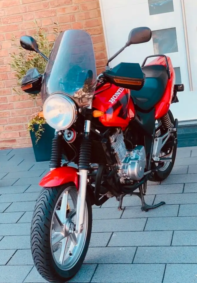Honda CB 500