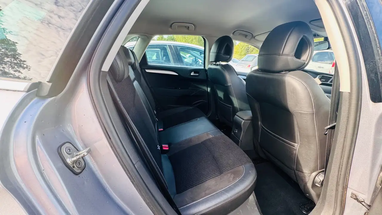 Citroen C4 Berline — photo 5