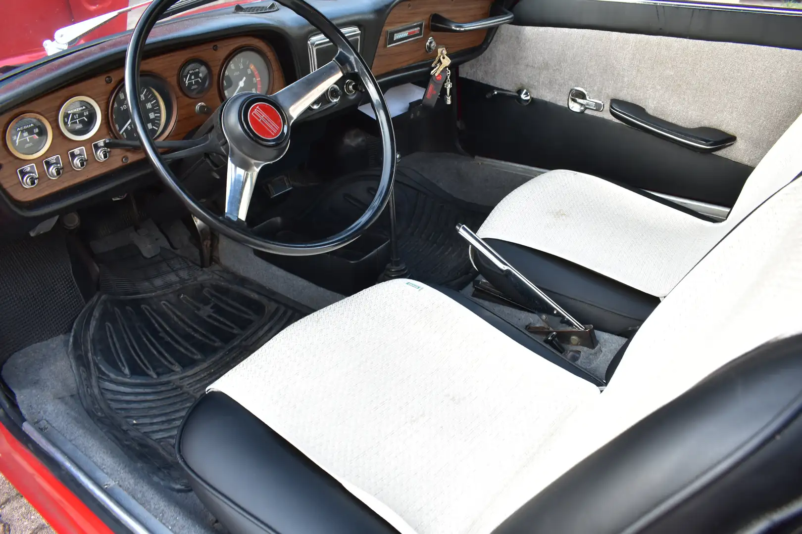 Fiat 850 Spider Bertone 1’Serie 67 OTTIME COND. ORIGINALI Rouge - 2