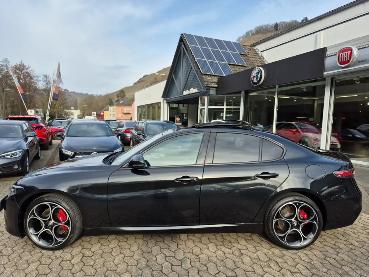Alfa Romeo Giulia Competizione Q4 Pano Schiebedach Noir - 2