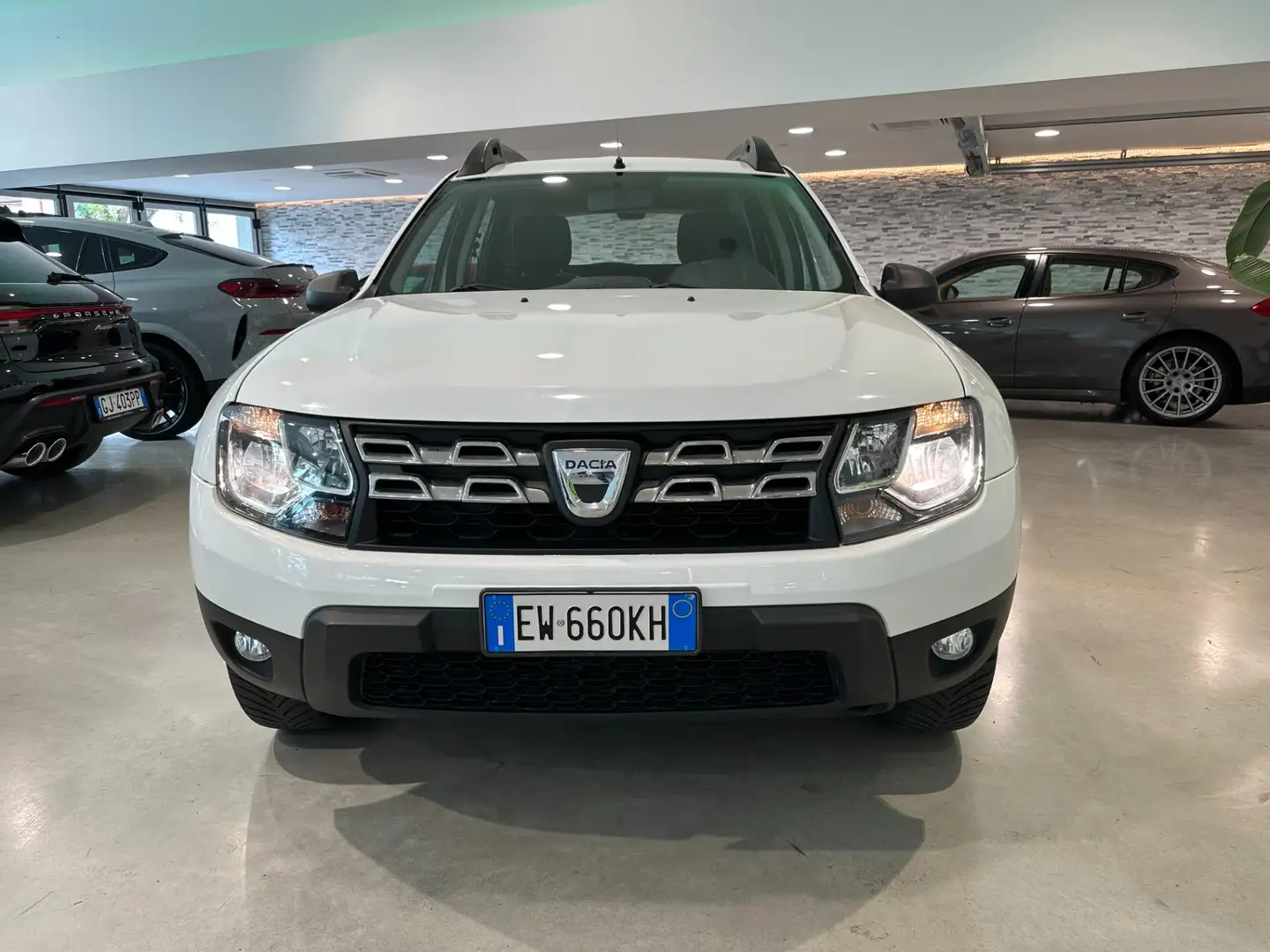 Dacia Duster 1.6 110CV 4x2 GPL Ambiance Bianco - 1