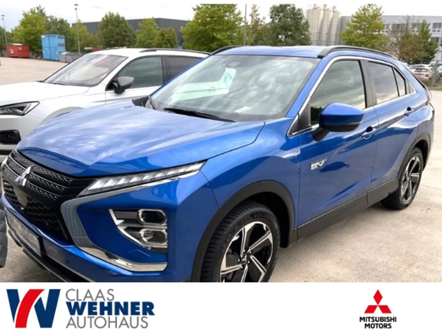Mitsubishi Eclipse Cross Mitsubishi Plug-in Hybrid Plus ( Fahrzeug steht in Blau - 1