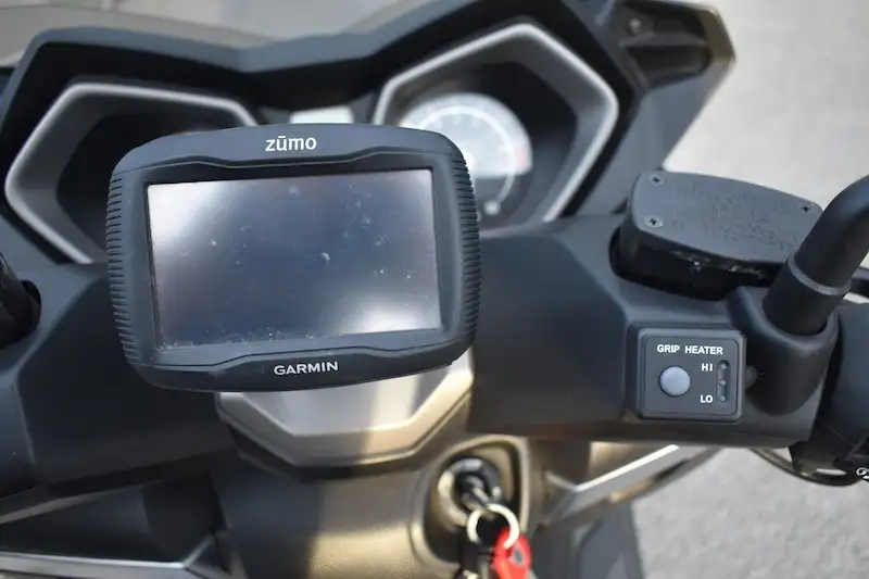 Yamaha X-Max 400 - foto 7