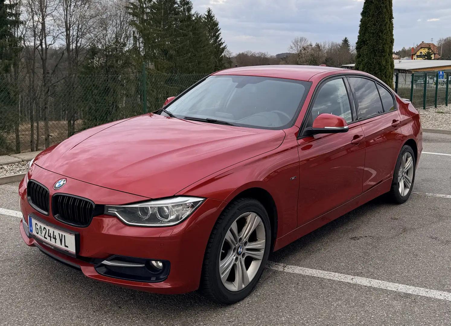 BMW 318 d xDrive - 2