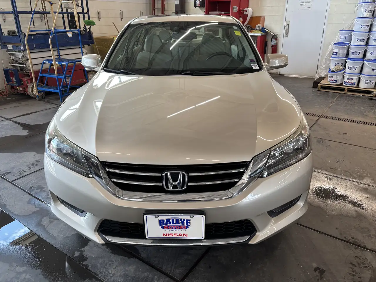 Honda Accord photo Honda Accord