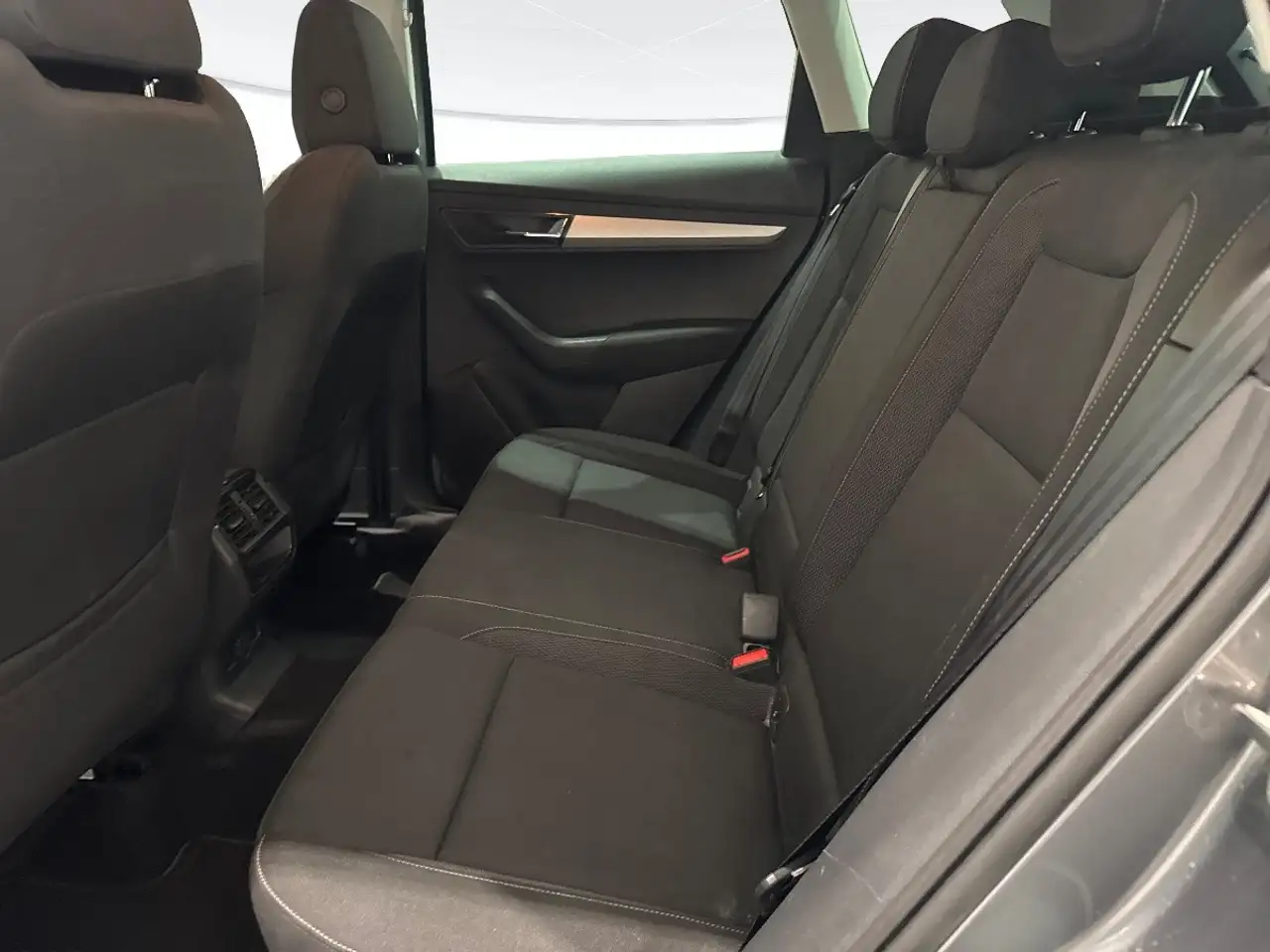 Skoda Karoq 1.0 tsi Executive 115cv, миниатюра 8