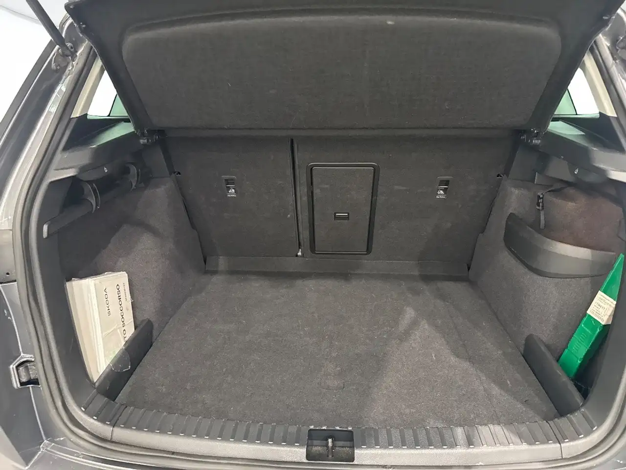 Skoda Karoq 1.0 tsi Executive 115cv, миниатюра 4