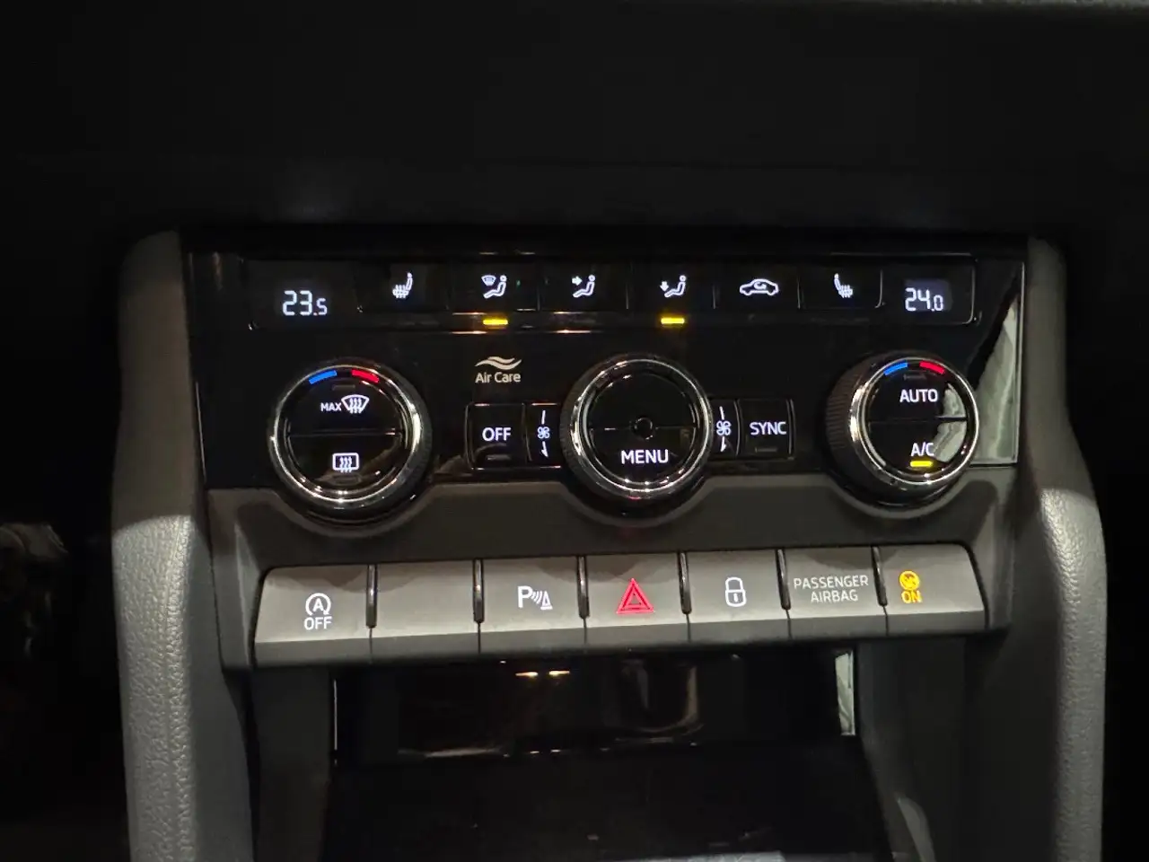 Skoda Karoq 1.0 tsi Executive 115cv, миниатюра 12