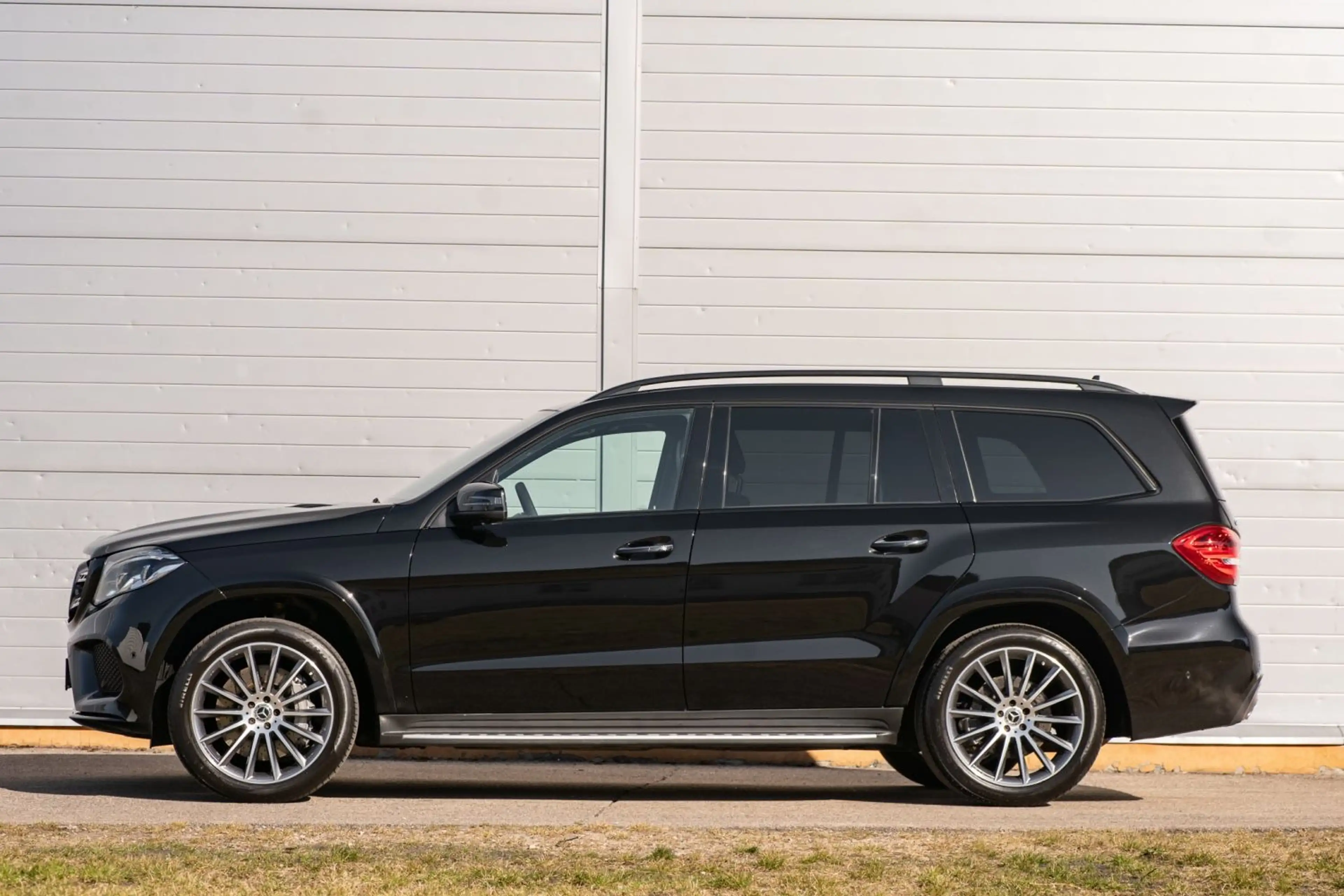Mercedes-Benz GLS 500 4Matic,AMG-Line,AHK, — photo 5