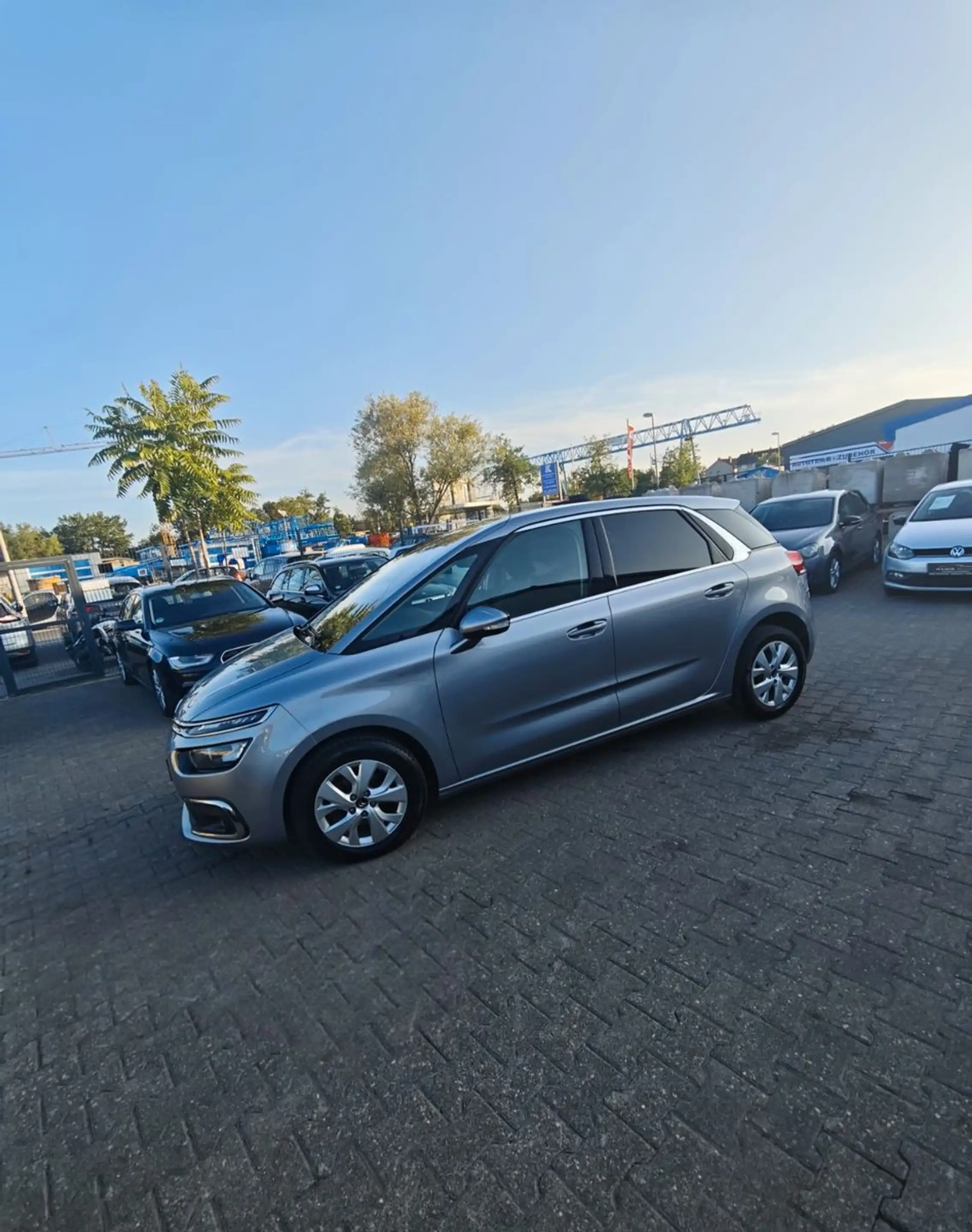 Citroen C4 Picasso AUTOMATIK — photo 12