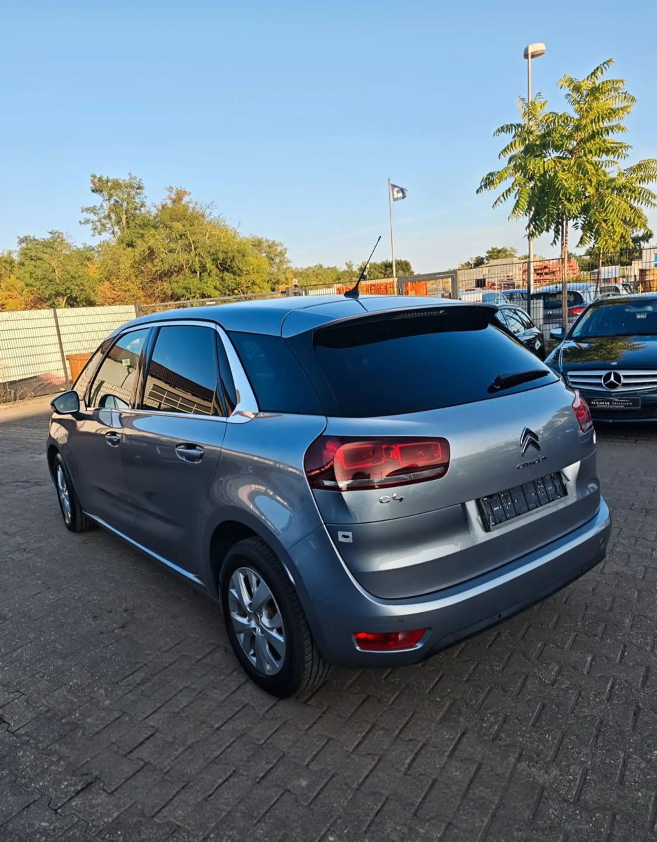 Citroen C4 Picasso AUTOMATIK — photo 15