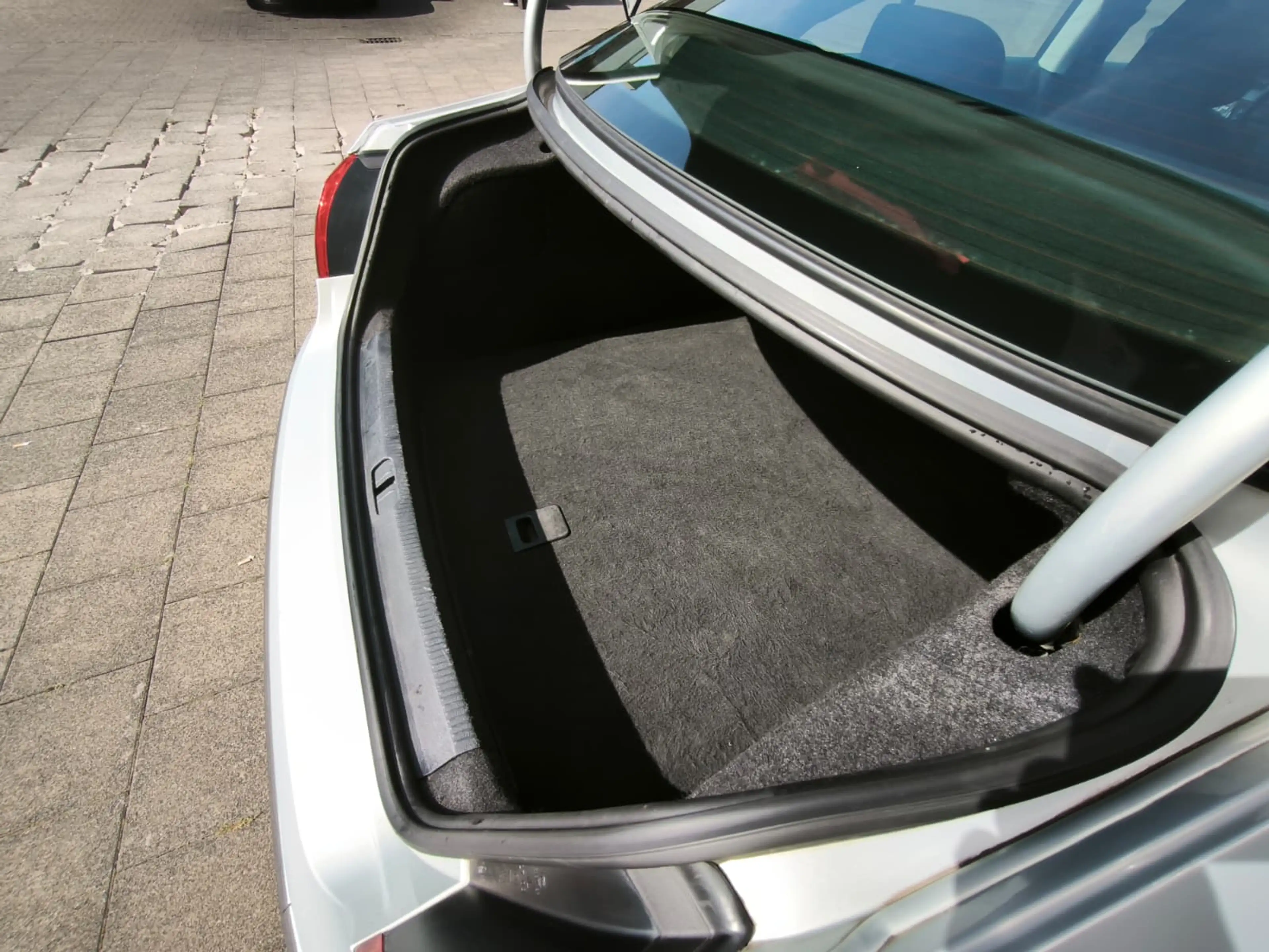 Volkswagen Passat CC 2.0TDI 1Hand Scheckheft AHK TüvNEU — photo 15