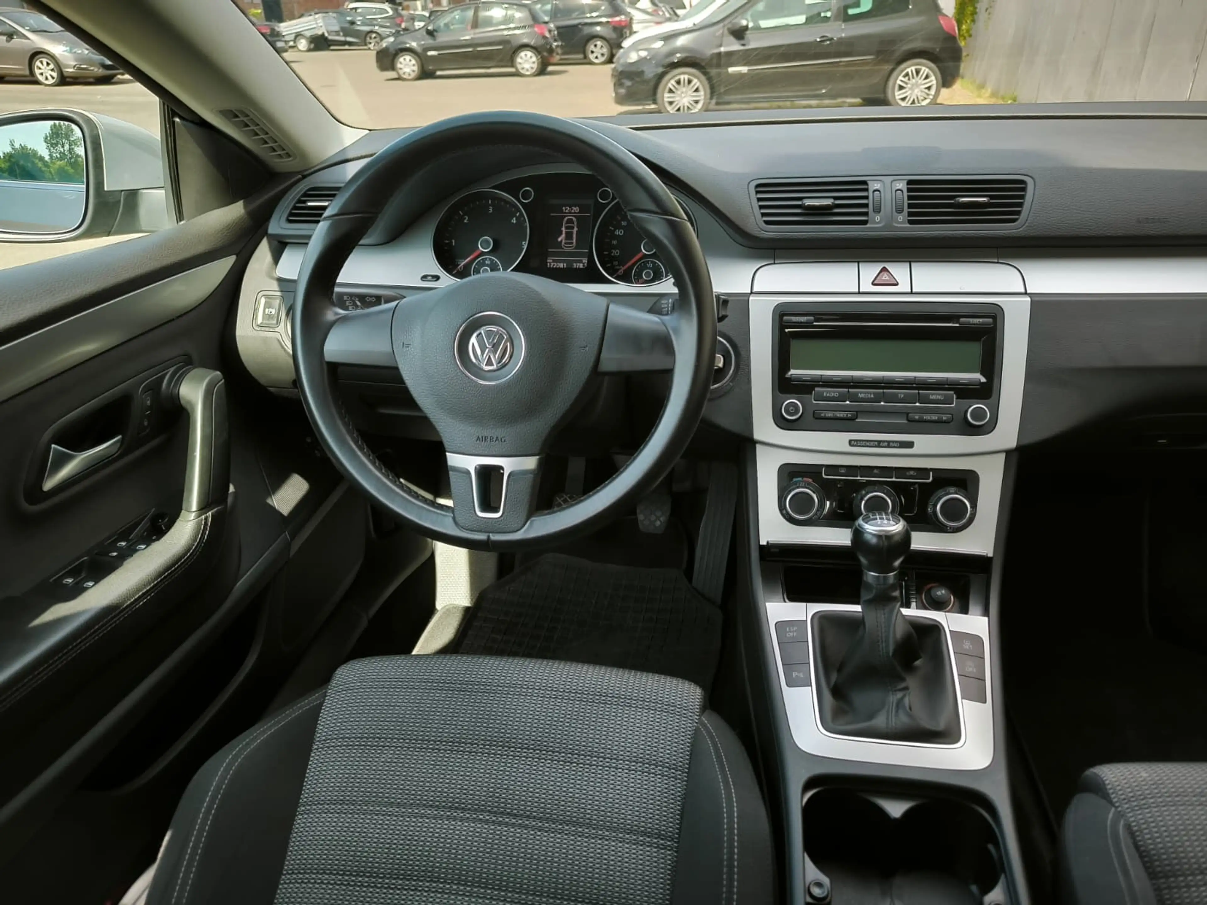 Volkswagen Passat CC 2.0TDI 1Hand Scheckheft AHK TüvNEU — photo 11