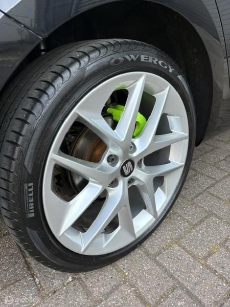 SEAT Leon ST 1.2 TSI Style — photo 9