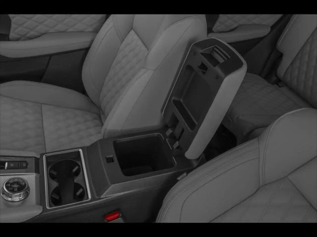 Mitsubishi Outlander photo Mitsubishi Outlander