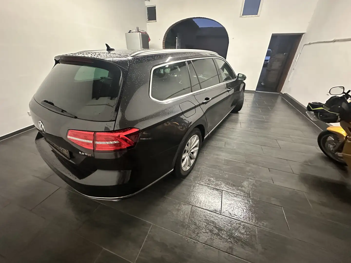 Volkswagen Passat Variant Highline BMT/Start-Stopp Grau - 2