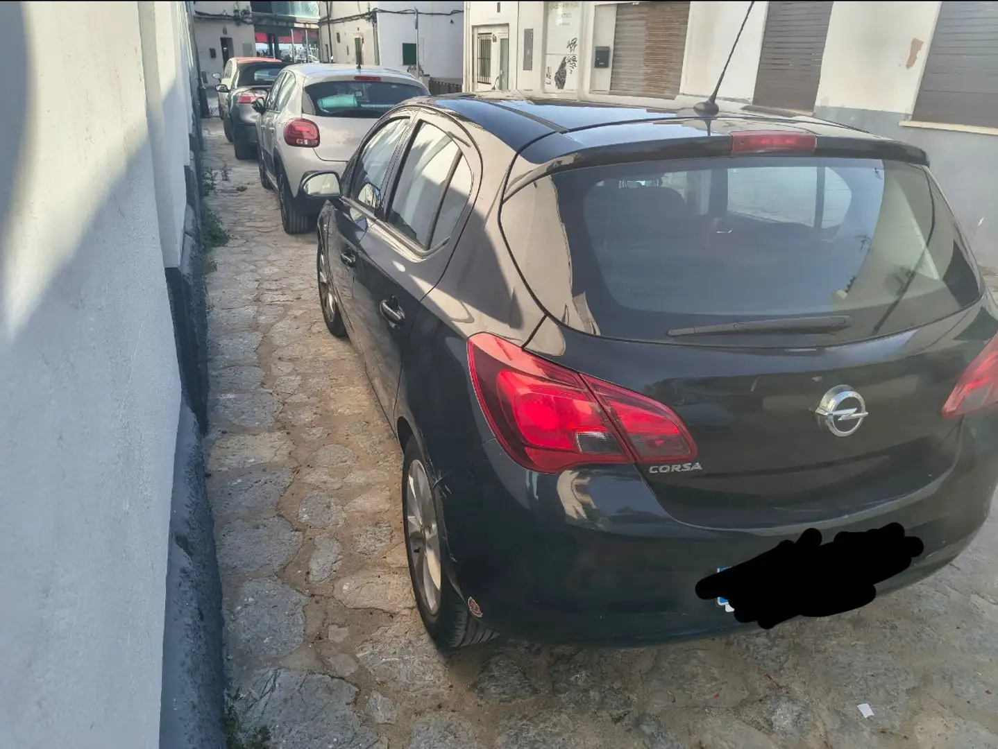 Opel Corsa 1.4 On - 1