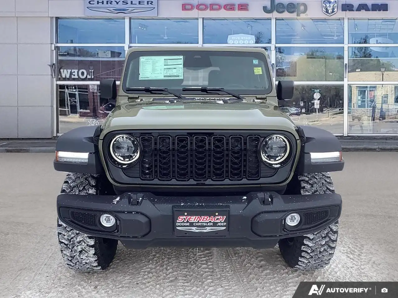 Jeep Wrangler снимка Jeep Wrangler