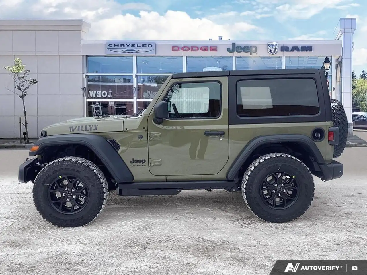 Jeep Wrangler снимка Jeep Wrangler