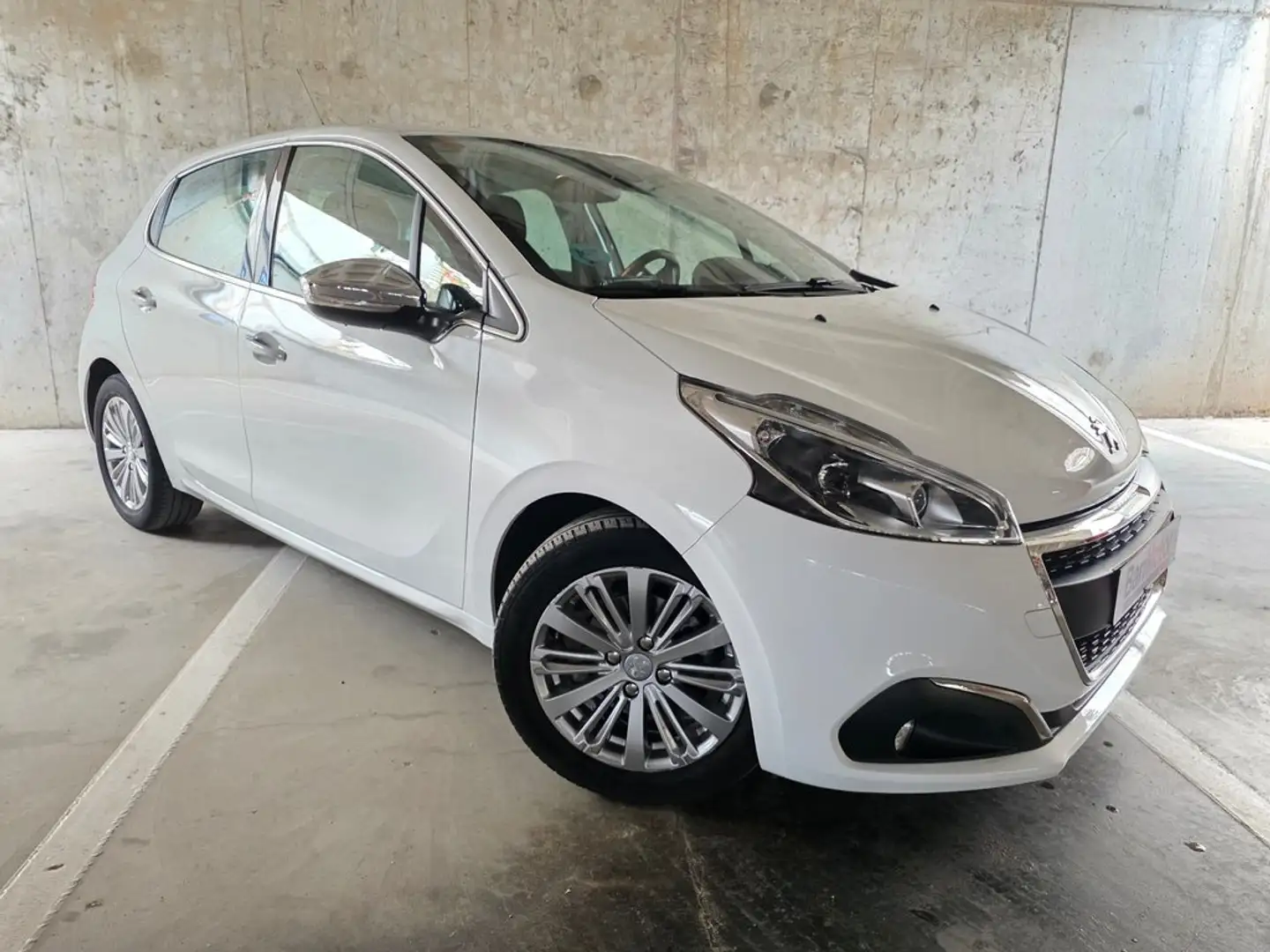 Peugeot 208 1.6BlueHDi Style 100 Blanco - 2
