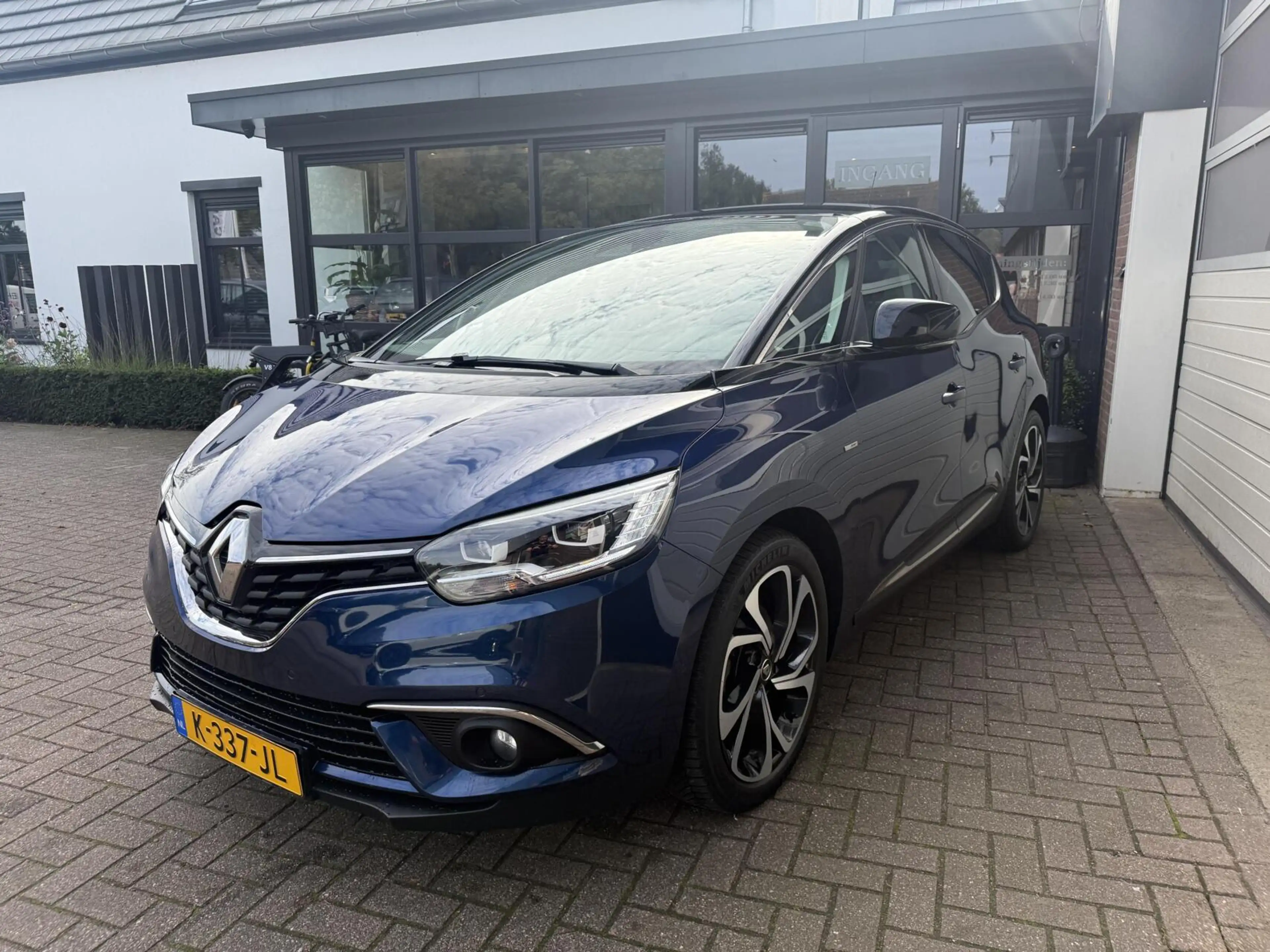 Renault Scenic 1.3 TCe Bose AUTOMAAT CARPLAY/CAMERA *ALL-IN PRIJS — photo 8