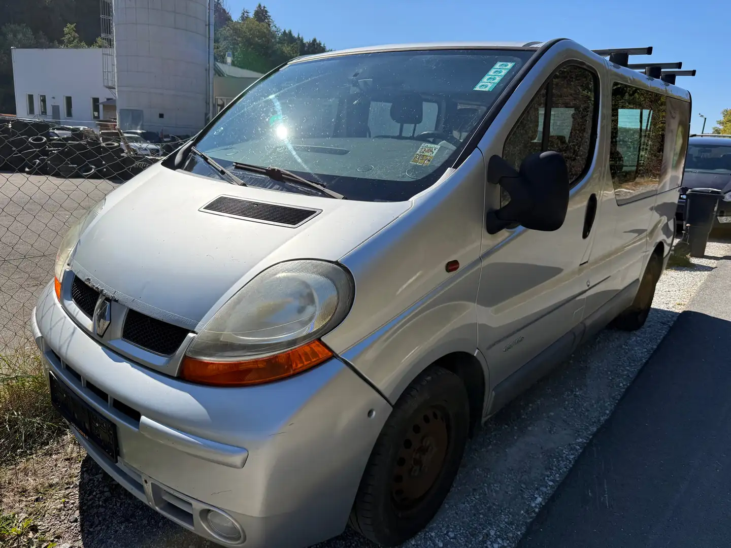 Renault Trafic 2.5 dCi Klima xxl navi  Pkw  euro 4 - 2