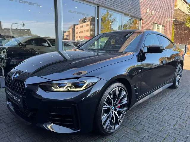 BMW M4 i xDrive Gran Coupe M Sport Pro LEDER WEISS