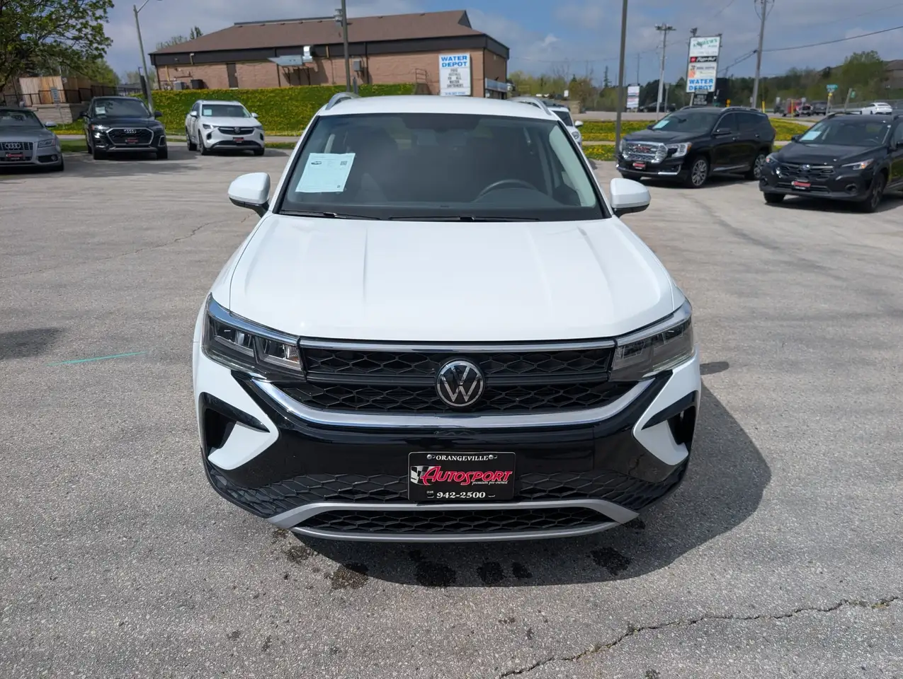 Volkswagen Taos снимка Volkswagen Taos