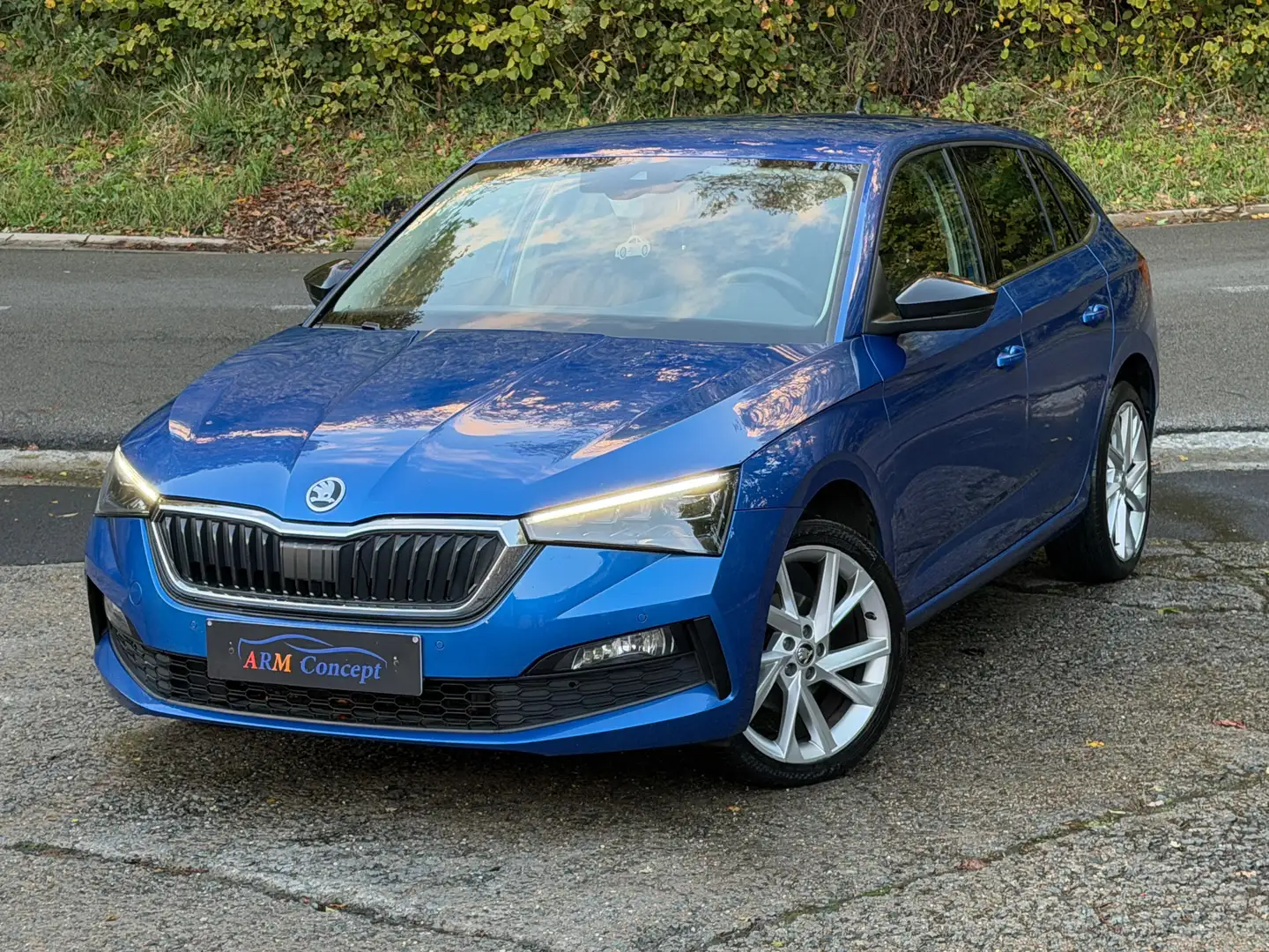 Skoda Scala Scala 1.6 TDi Style DSG Bleu - 1