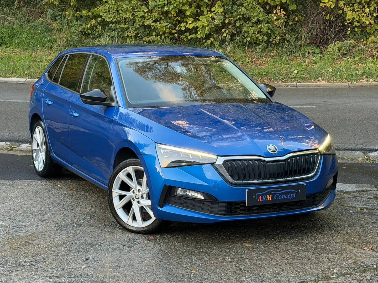 Skoda Scala Scala 1.6 TDi Style DSG Bleu - 2