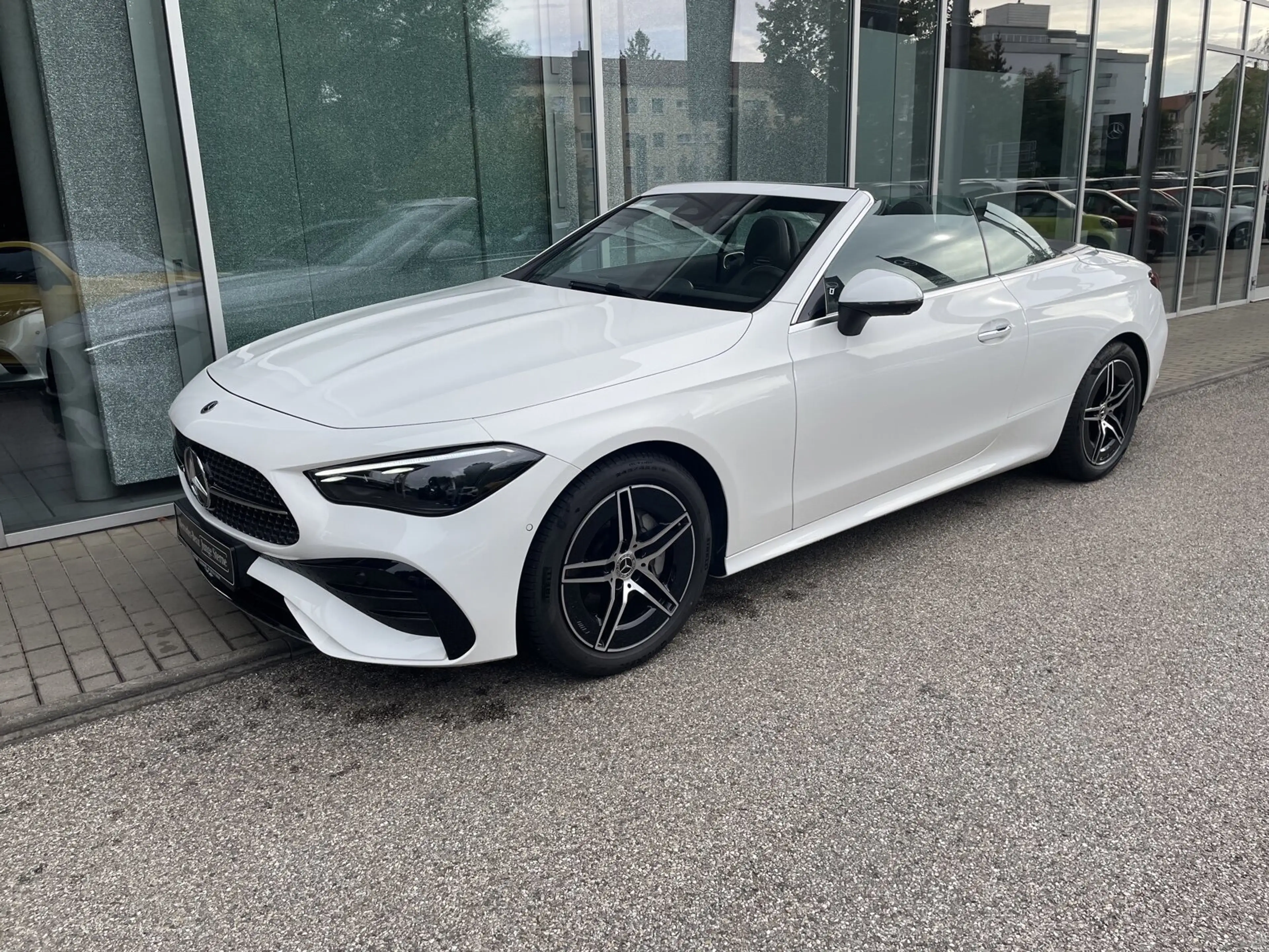 Mercedes-Benz CLE 300 CLE 300 4M Cabriolet AMG *PREMIUM*DISTRO*360*MEMORY* — photo 12