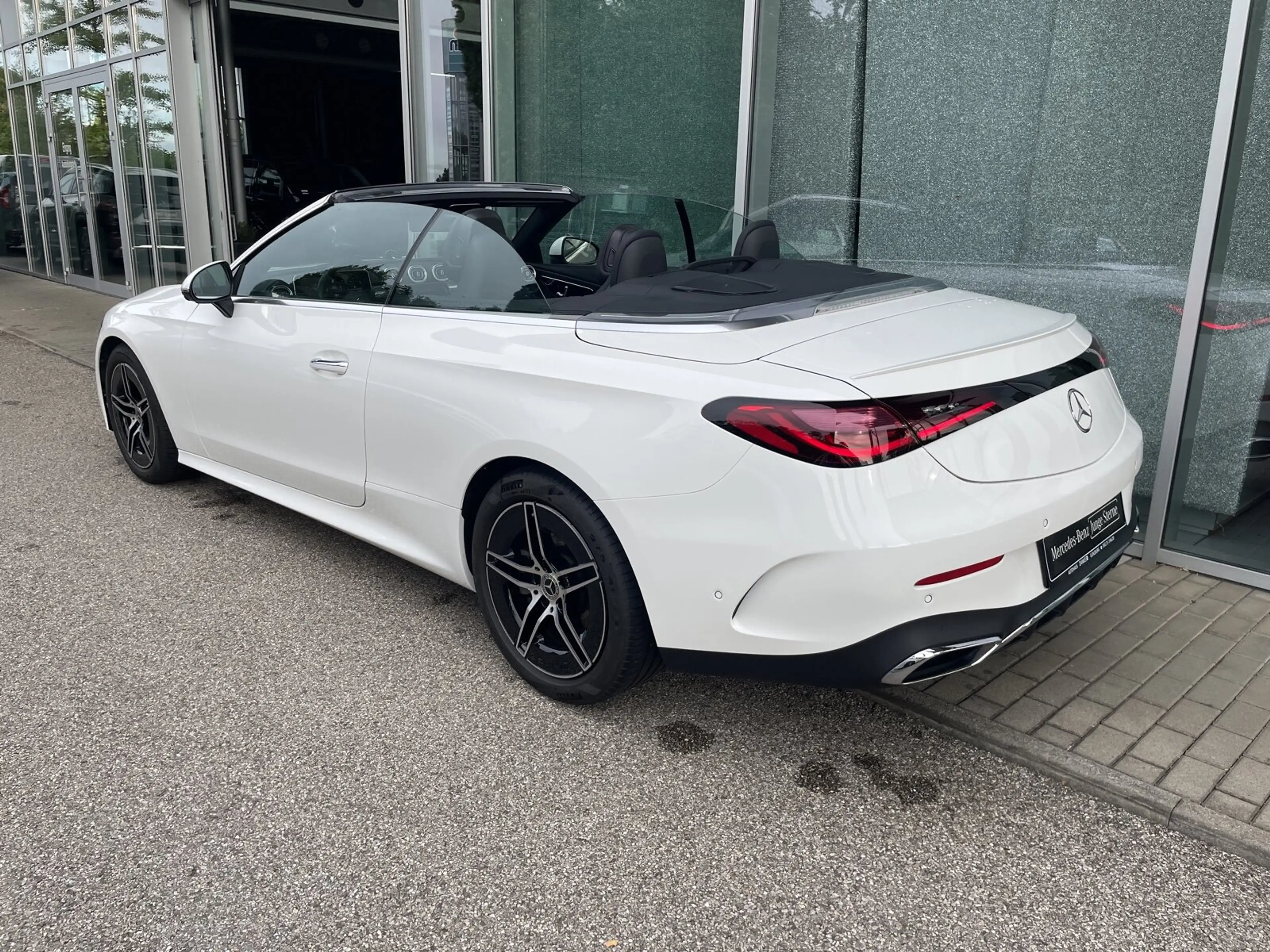 Mercedes-Benz CLE 300 CLE 300 4M Cabriolet AMG *PREMIUM*DISTRO*360*MEMORY* — photo 13