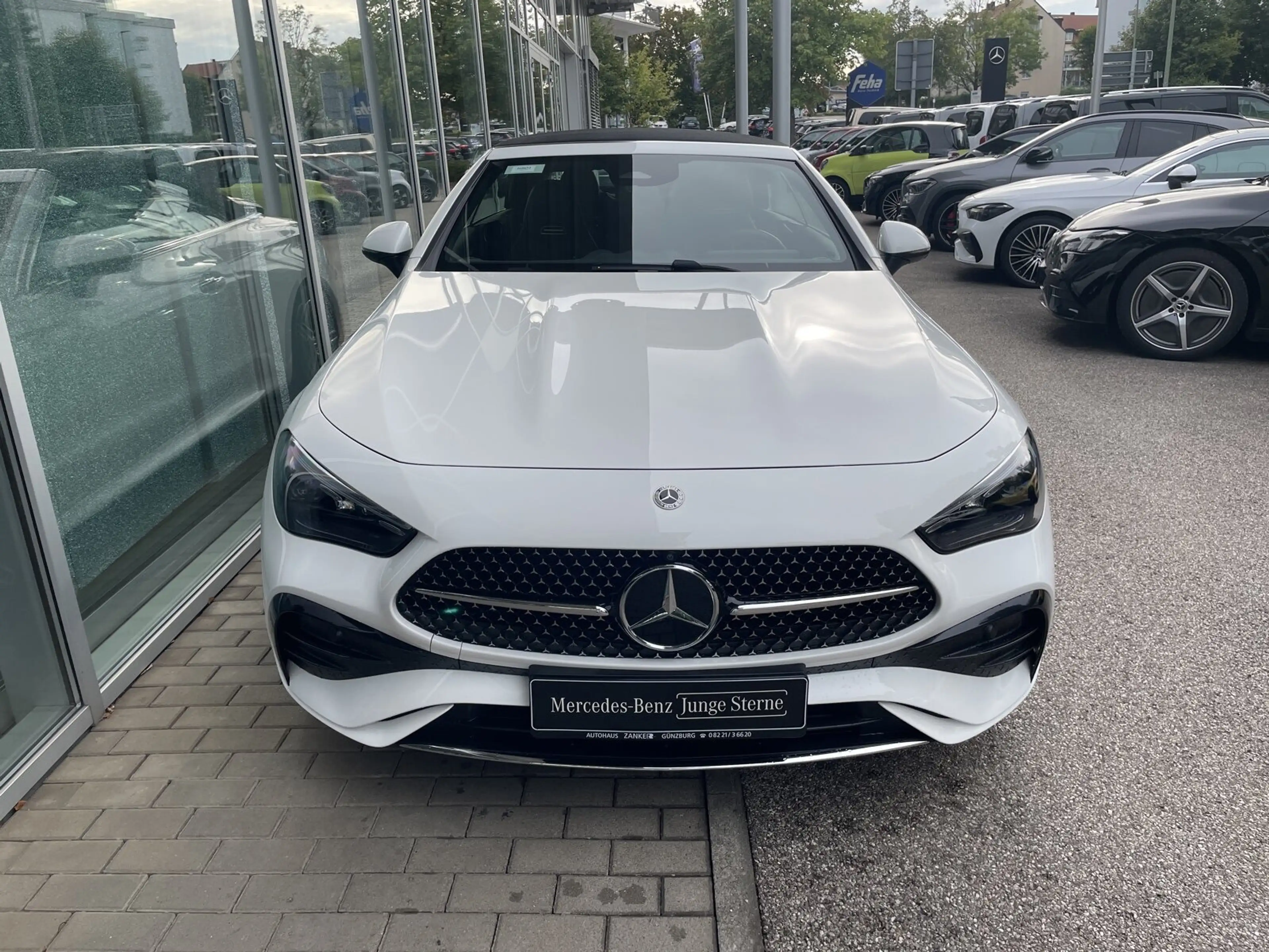 Mercedes-Benz CLE 300 CLE 300 4M Cabriolet AMG *PREMIUM*DISTRO*360*MEMORY* — photo 2
