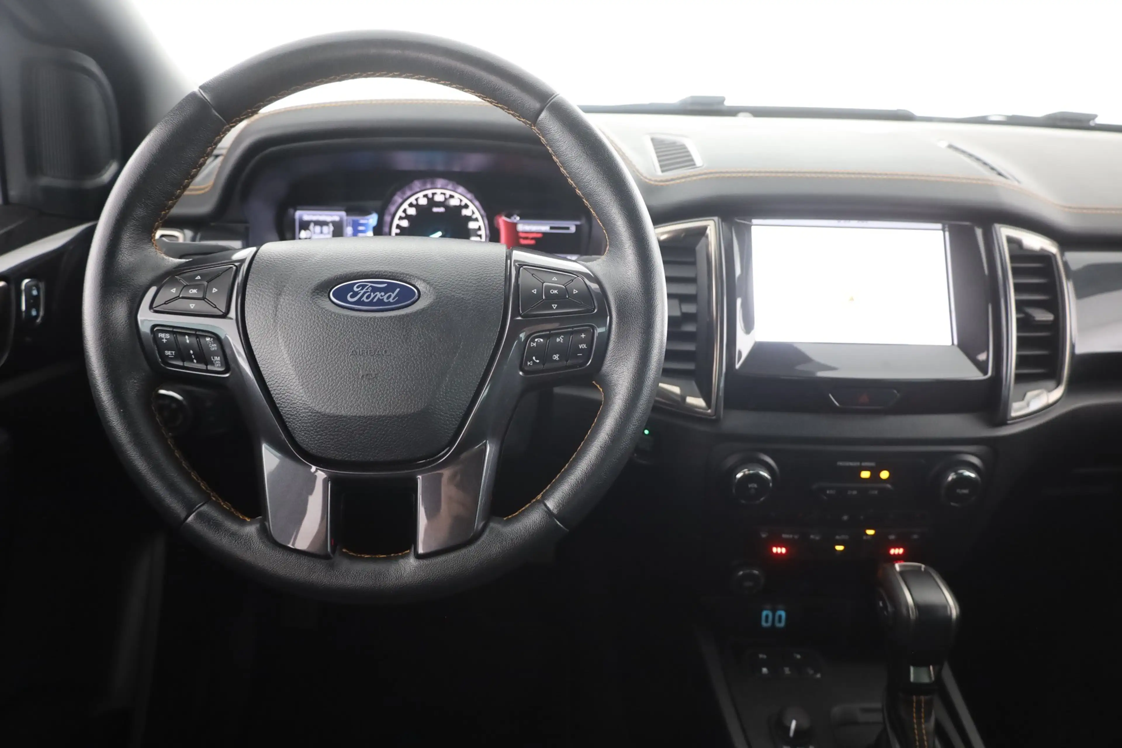 Ford Ranger 2.0 TDCi Wildtrak Doppelkabine 4x4 LED — photo 10