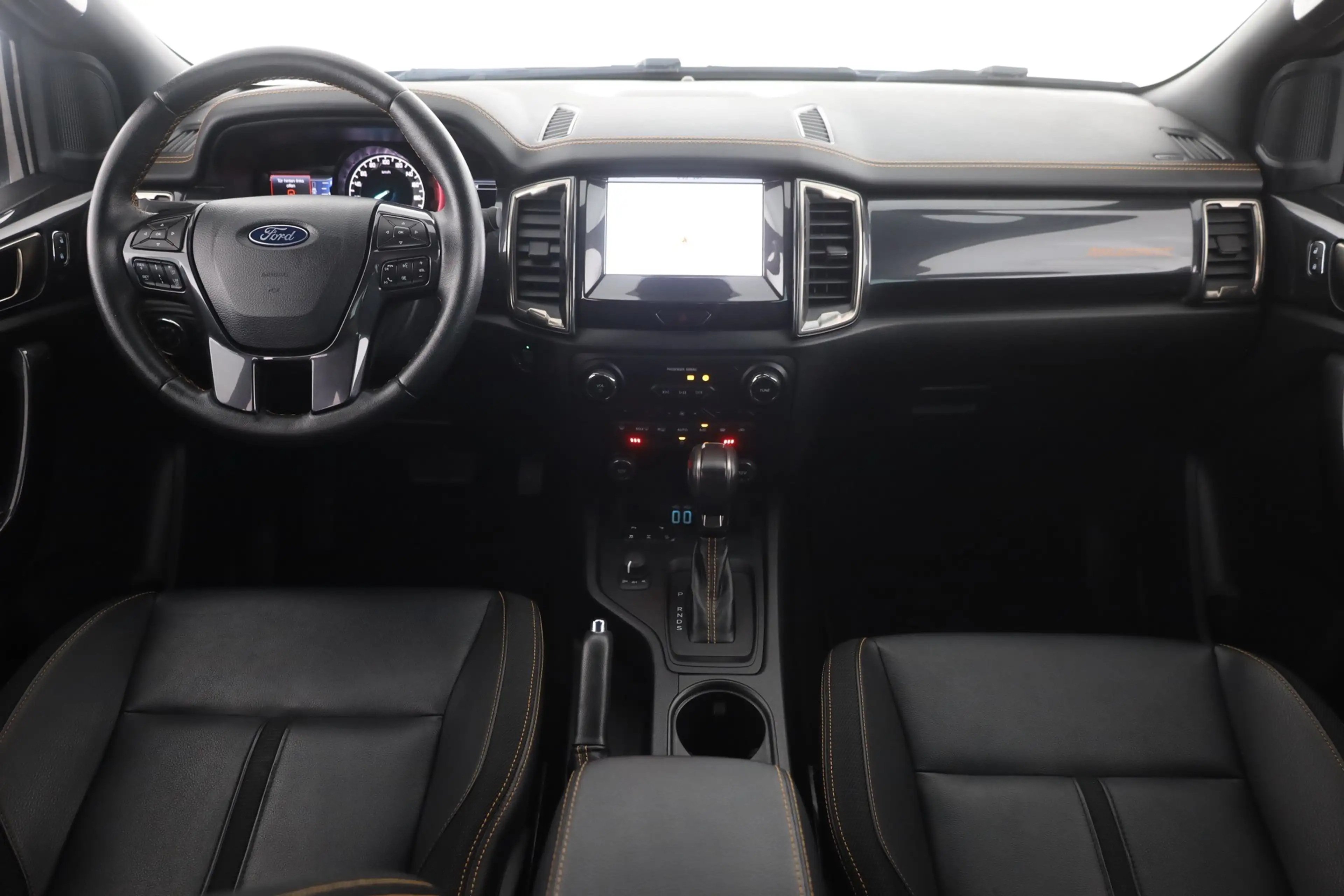 Ford Ranger 2.0 TDCi Wildtrak Doppelkabine 4x4 LED — photo 9