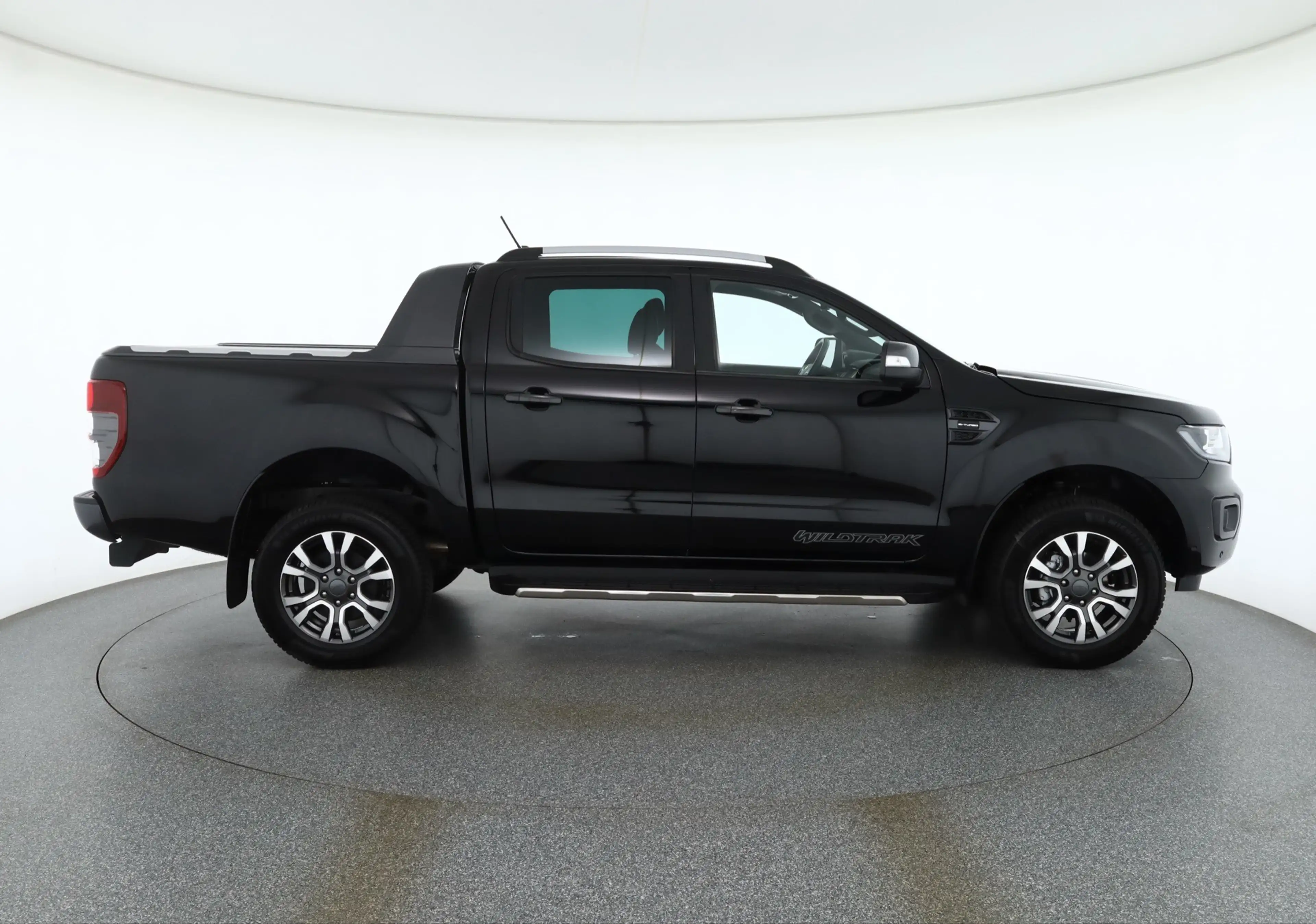 Ford Ranger 2.0 TDCi Wildtrak Doppelkabine 4x4 LED — photo 6