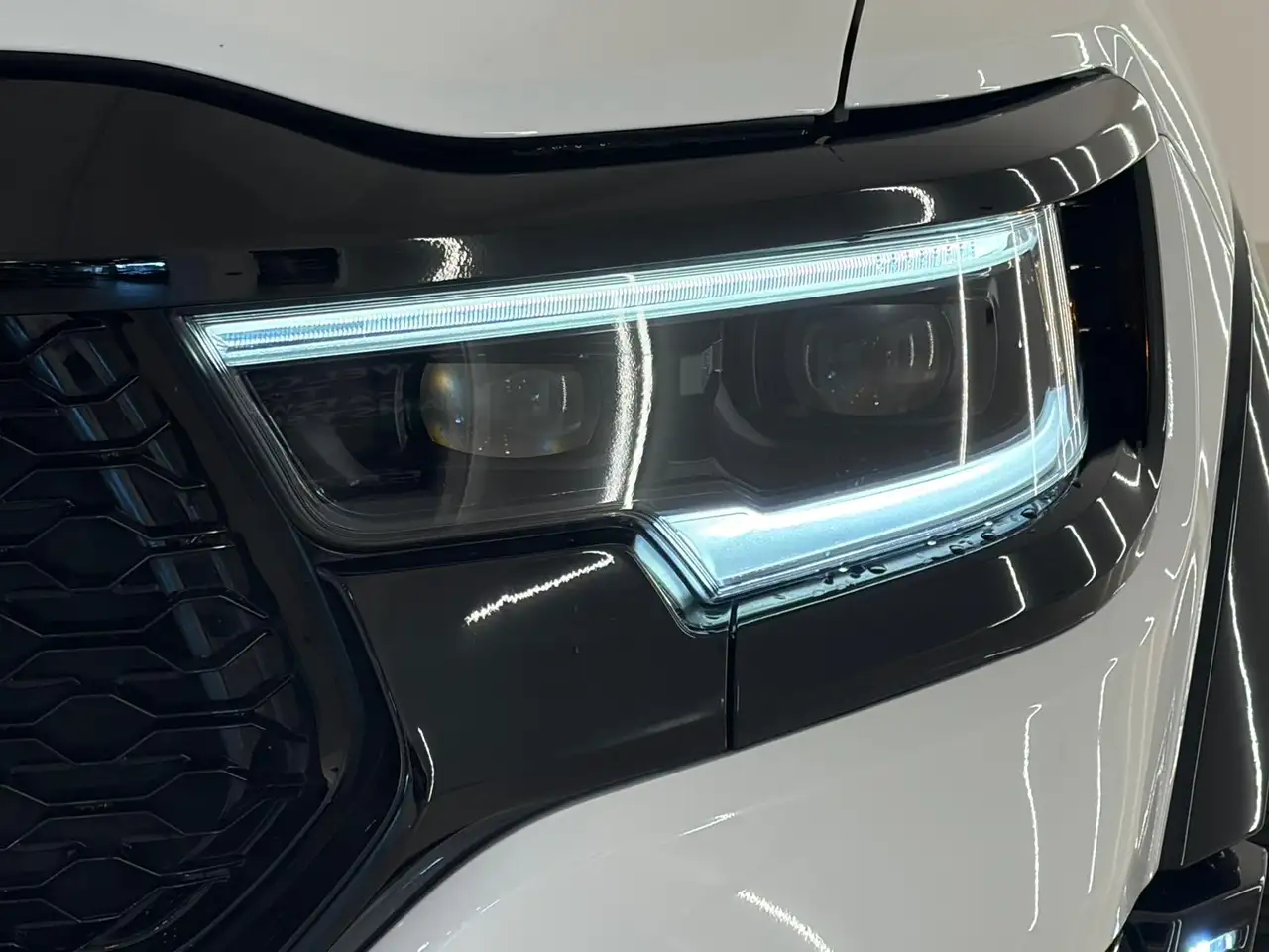 Dodge RAM 2023 — фото 12
