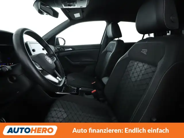 Volkswagen T-Cross view 10