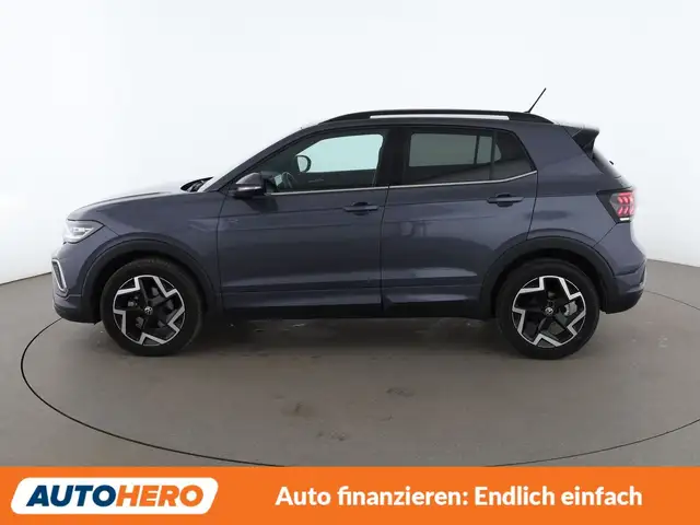 Volkswagen T-Cross view 3