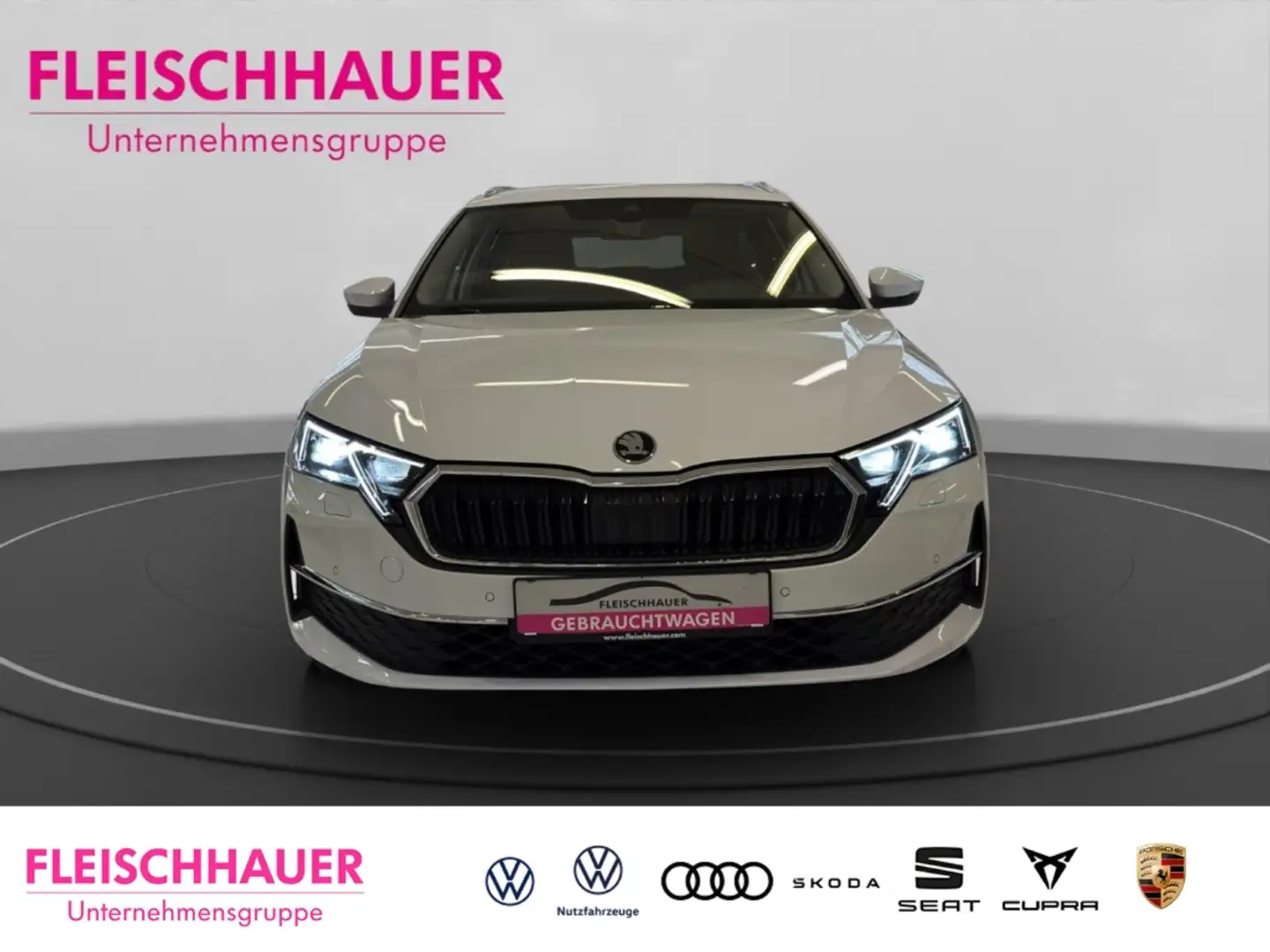 Skoda Octavia Combi 1.5 eTSI Selection Navi+LED+Kamera+App-conne Weiß - 2