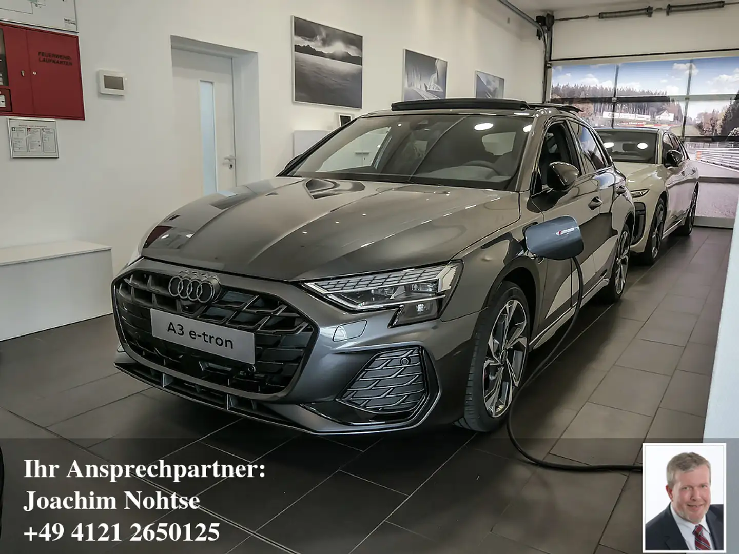 Audi A3 Sportback 45 TFSI e S line Grau - 2