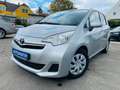 Toyota Verso-S Life Automatic Argent - thumbnail 1