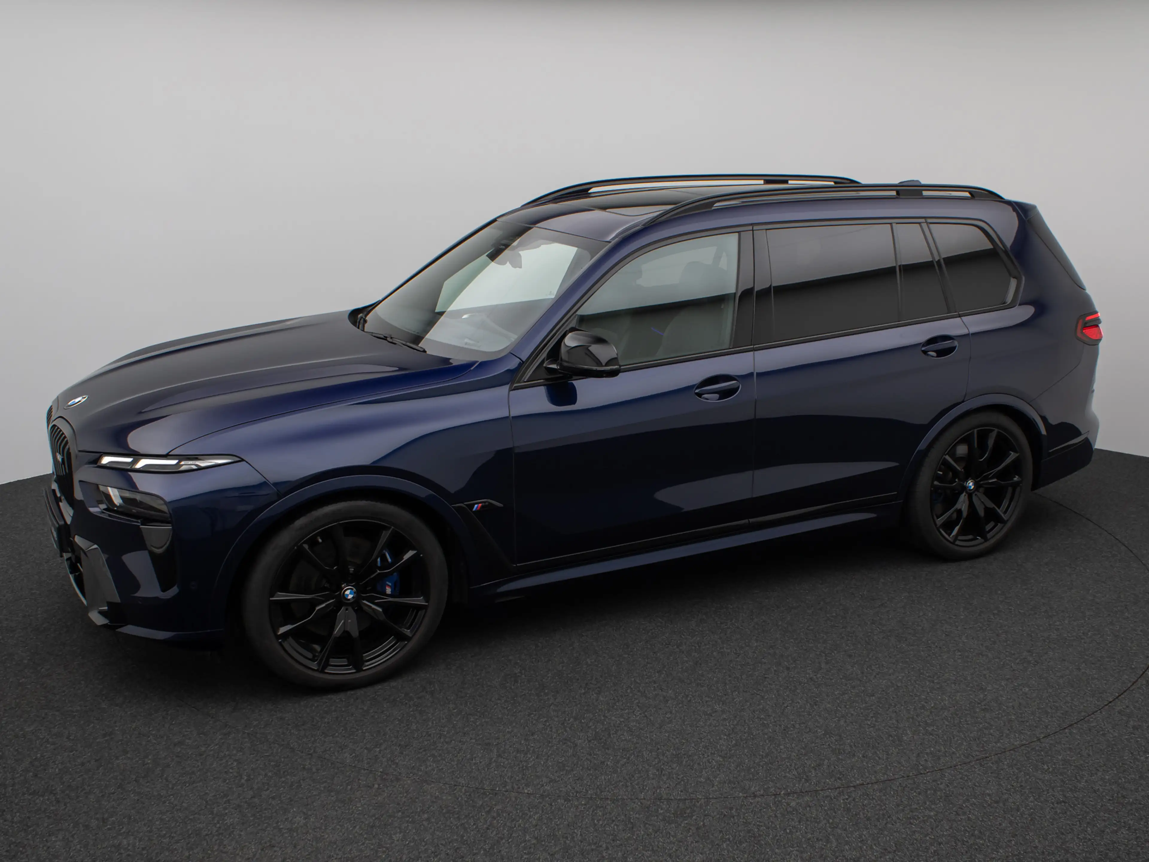 BMW X7 M xD Panorama 360°HUD DAB H K SoftCL 22 — photo 12
